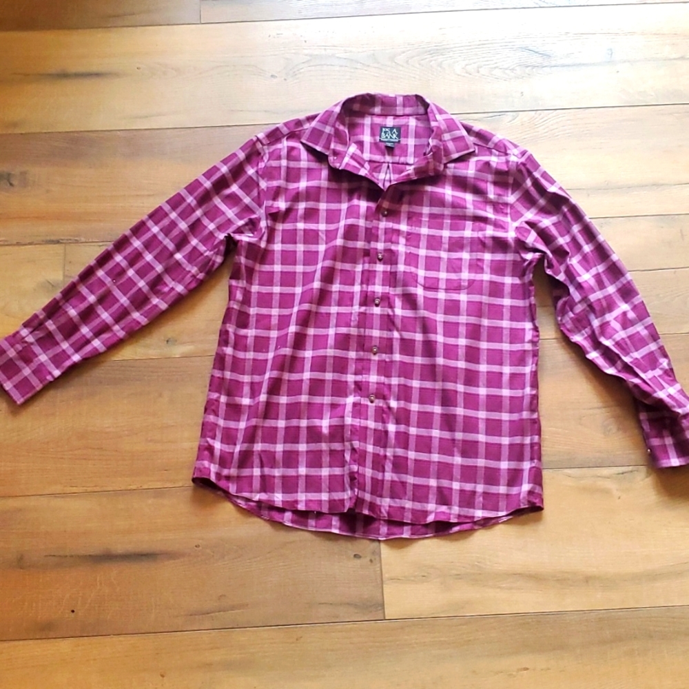 Joseph A Bank Mens shirt